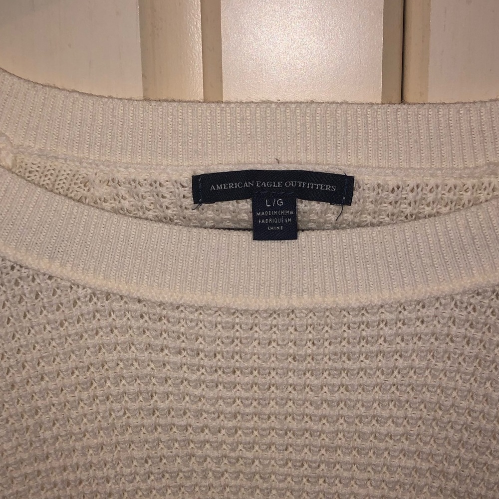 Sweater - Picture 4 of 4